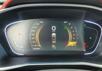 Подержанный автомобиль Geely Coolray 2020 года (16 фото)