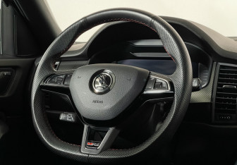 Подержанный автомобиль Skoda Kodiaq RS 2019 года (14 фото)