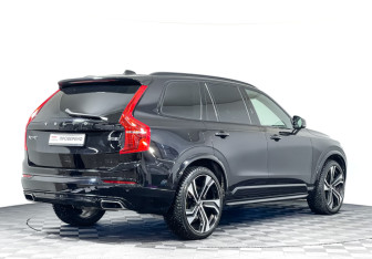 Подержанный автомобиль Volvo XC90 2019 года (5 фото)