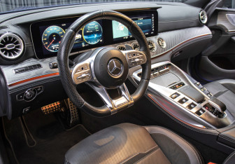 Подержанный автомобиль Mercedes-Benz AMG GT Liftback 2020 года (15 фото)