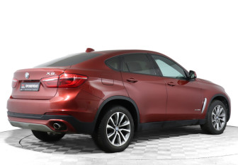 Подержанный автомобиль BMW X6 2014 года (5 фото)