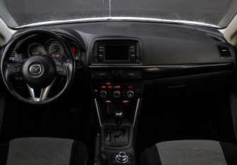Подержанный автомобиль Mazda CX-5 2013 года (11 фото)
