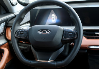 Подержанный автомобиль Chery Tiggo 8 Pro Max 2022 года (17 фото)