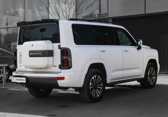 Подержанный автомобиль Haval H9 2024 года (4 фото)