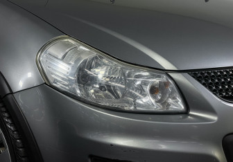 Подержанный автомобиль Suzuki SX4 Hatchback 2013 года (14 фото)