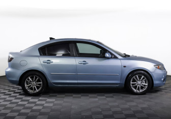 Подержанный автомобиль Mazda 3 Sedan 2006 года (4 фото)