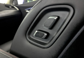 Подержанный автомобиль Geely Tugella 2022 года (30 фото)