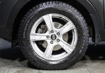 Подержанный автомобиль Kia Sportage 2012 года (21 фото)