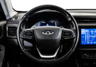 Подержанный автомобиль Chery Tiggo 4 2020 года (10 фото)