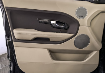 Подержанный автомобиль Land Rover Range Rover Evoque 2012 года (19 фото)