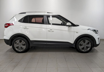 Подержанный автомобиль Hyundai Creta 2017 года (4 фото)