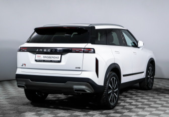 Подержанный автомобиль Jaecoo J7 2023 года (5 фото)