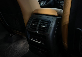 Подержанный автомобиль BMW X3 2019 года (24 фото)