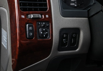 Подержанный автомобиль Mitsubishi Pajero 2005 года (17 фото)