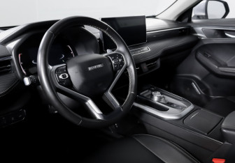 Подержанный автомобиль Haval Jolion 2022 года (14 фото)