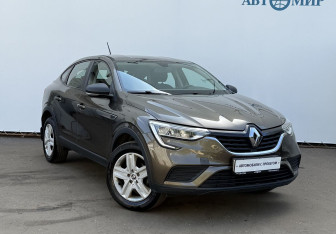 Подержанный автомобиль Renault Arkana 2019 года (3 фото)