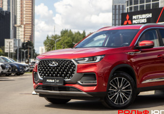 Подержанный автомобиль Chery Tiggo 8 Pro Max 2022 года (19 фото)