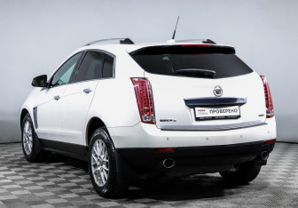 Подержанный автомобиль Cadillac SRX 2013 года (7 фото)
