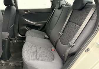 Подержанный автомобиль Hyundai Solaris Sedan 2015 года (11 фото)