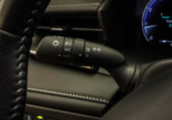 Подержанный автомобиль Toyota Camry Sedan 2024 года (13 фото)