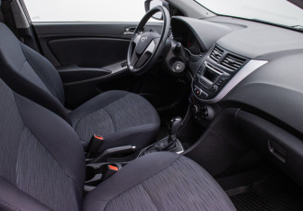 Подержанный автомобиль Hyundai Solaris Sedan 2016 года (9 фото)