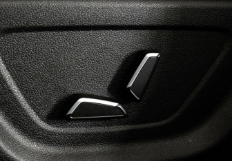 Подержанный автомобиль Geely Emgrand 2023 года (16 фото)