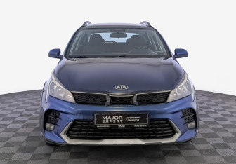 Подержанный автомобиль Kia Rio Hatchback 2021 года (2 фото)