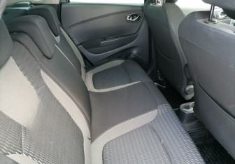 Подержанный автомобиль Renault Kaptur 2017 года (10 фото)