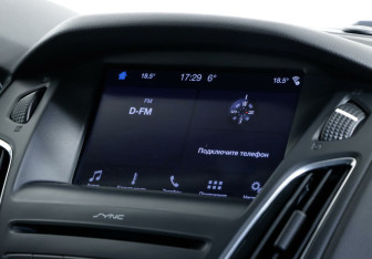 Подержанный автомобиль Ford Focus Hatchback 2019 года (9 фото)