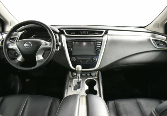 Подержанный автомобиль Nissan Murano Suv 2019 года (10 фото)
