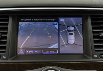 Подержанный автомобиль Infiniti QX80 2013 года (17 фото)