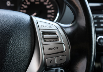 Подержанный автомобиль Nissan Qashqai 2014 года (20 фото)