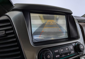 Подержанный автомобиль Chevrolet Tahoe 2016 года (27 фото)