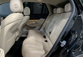 Подержанный автомобиль Mercedes-Benz GLC Coupe 2018 года (18 фото)