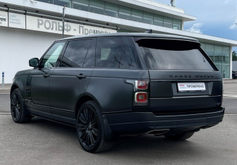 Подержанный автомобиль Land Rover Range Rover 2019 года (7 фото)