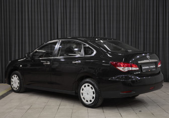 Подержанный автомобиль Nissan Almera Sedan 2018 года (6 фото)