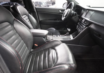 Подержанный автомобиль Kia Optima Sedan 2017 года (11 фото)
