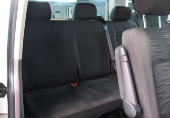 Подержанный автомобиль Volkswagen Caravelle 2021 года (16 фото)