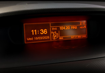 Подержанный автомобиль Peugeot 308 Hatchback 2010 года (25 фото)