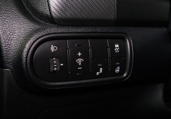 Подержанный автомобиль Kia Cerato Sedan 2018 года (9 фото)