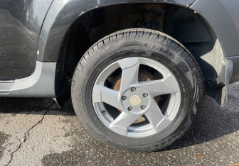 Подержанный автомобиль Renault Duster 2012 года (12 фото)