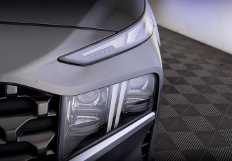 Подержанный автомобиль Hyundai Santa Fe 2023 года (17 фото)