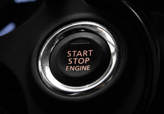 Подержанный автомобиль Mitsubishi Outlander 2016 года (18 фото)