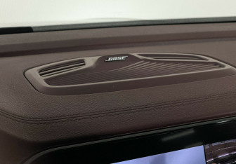 Подержанный автомобиль Geely Monjaro 2022 года (10 фото)