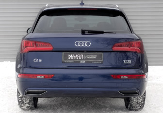 Подержанный автомобиль Audi Q5 2017 года (6 фото)