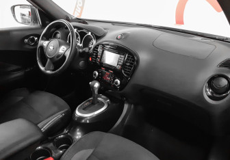 Подержанный автомобиль Nissan Juke 2018 года (9 фото)