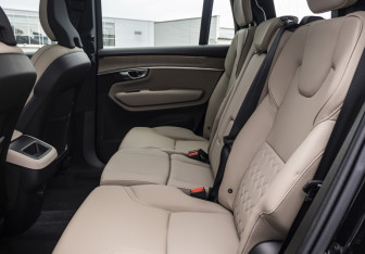 Новый Volvo XC90 2025 (21 фото)