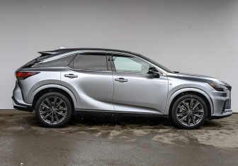 Подержанный автомобиль Lexus RX 2023 года (4 фото)