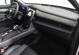 Подержанный автомобиль Geely Cityray 2024 года (10 фото)