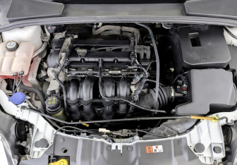 Подержанный автомобиль Ford Focus Wagon 2015 года (9 фото)